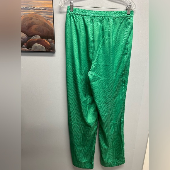 Vero  Moda silky pants emeralds green size M - Picture 2 of 6